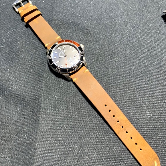 West End Watch Impermeable Swiss Diver Sapphire - Picture 8 of 16